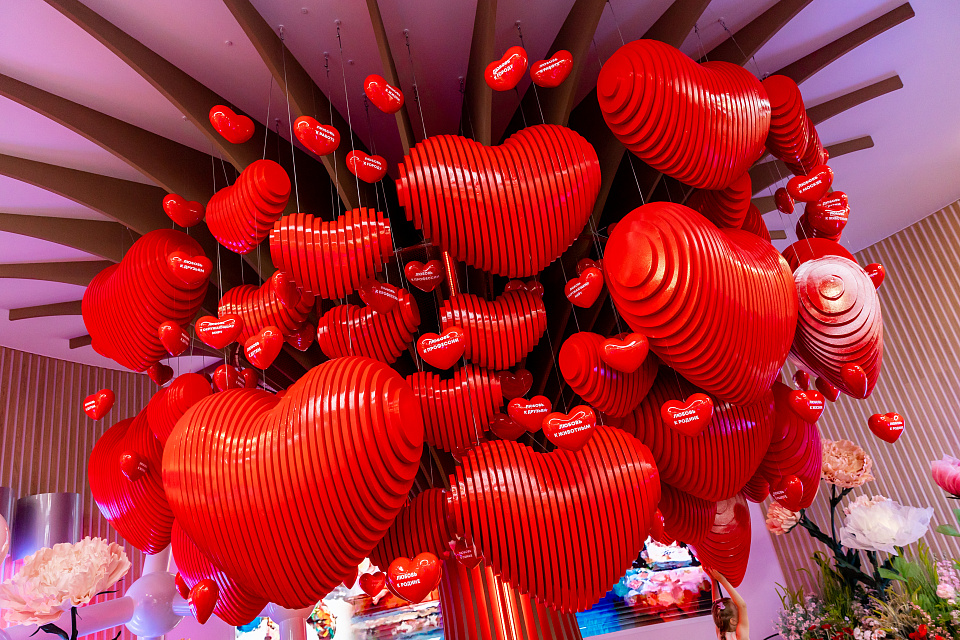 Территория будущего. Москва 2030: паркур, лекции, концерты. Как проходит фестиваль и что действительно стоит увидеть