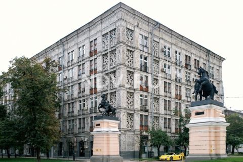 8 самых необычных домов в Москве, которые стоит увидеть
