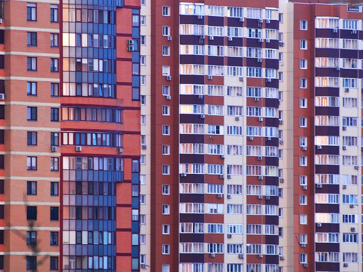 Московский комсомолец: аналитики подсчитали, что выпускной в Москве обойдется по цене квартиры