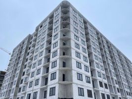 Корпус 8: кровельные работы, кладка стен