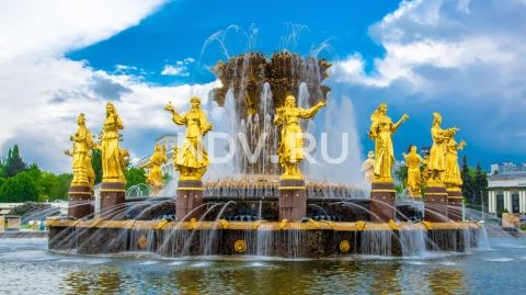 Лето в столице: парки Москвы возвращаются к привычному режиму работы
