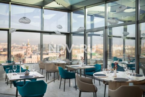 Облепиха с марципаном, фермерские овощи и чемодан без ручки. Топ лучших ресторанов для 8 марта