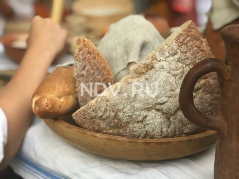 Фестиваль «Времена и эпохи»: реконструкции, квесты и исторический парад физкультурников