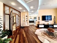 Многокомнатная, квартира, 218 м²