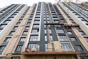 Фасадные работы, монтаж коммуникаций