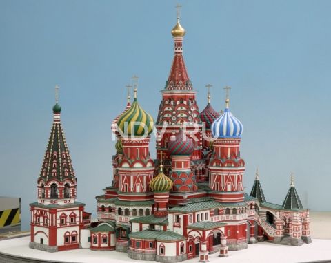 Светлая Пасха, Россия в миниатюре и «Первое свидание» 