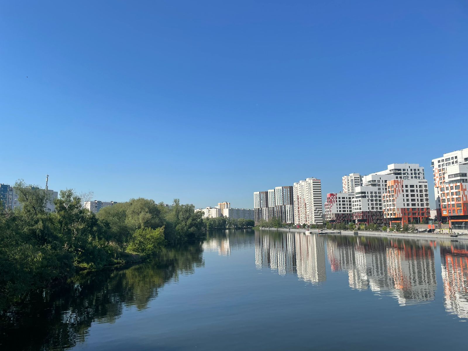 Жизнь в стиле Ривьеры. Как речные маршруты влияют на стоимость недвижимости в Москве